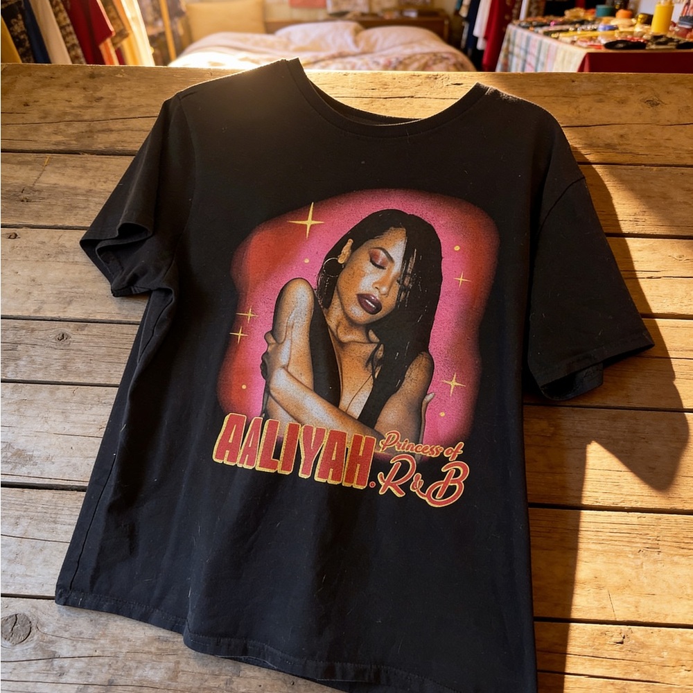 Aaliyah Princess of R&B Black T-Shirt